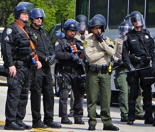 uc-santa-cruz-strike-4-3-2014-28-scpd-dan-flippo